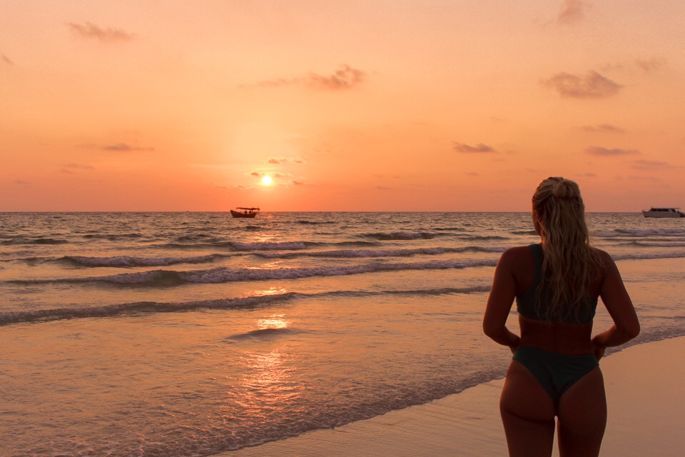 spellbound travels koh rong beach sunset 