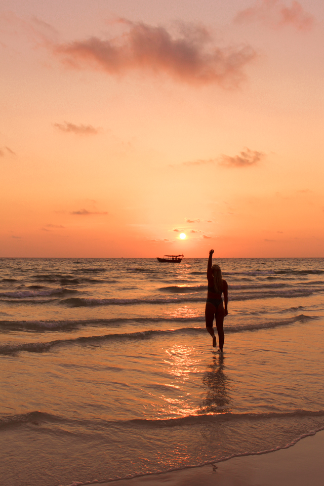 spellbound travels beach silhouette