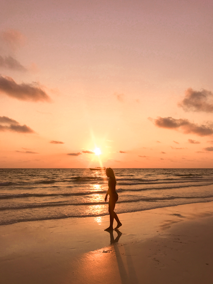 spellbound travels koh rong sunset 